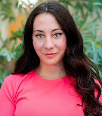 Portrait of Ruthanne Conciatore, Agent.